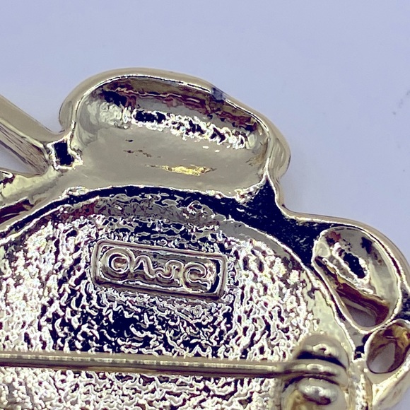 Vintage Signed AJC Teacher Brooch Articulated Wobble Head Gold Tone - Picture 5 of 8